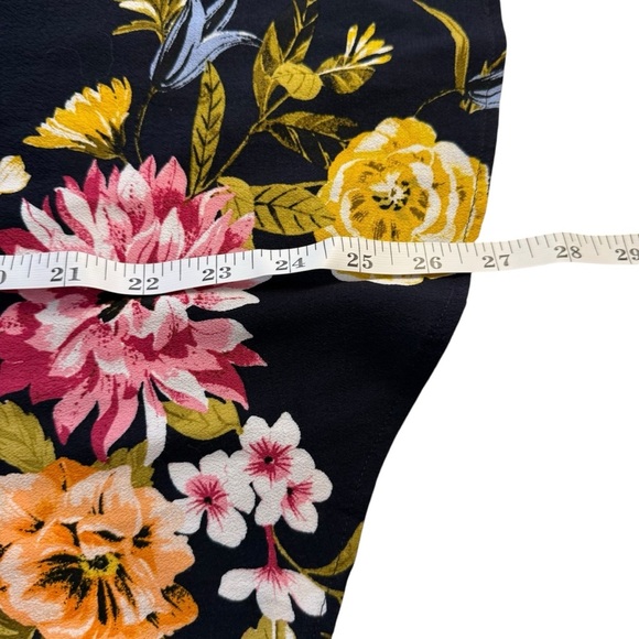 LOFT Navy Floral Blouse Large Ruffle Short Sleeve Cottagecore Bloomcore Flower - Picture 9 of 9